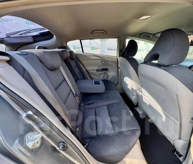 Honda Insight. �������, ��������, 1.3 (88��.�.), ������, 186 000����. �� ����