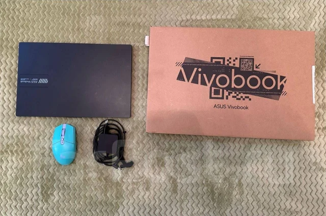 Asus VivoBook Go 14 E1404FA. 14", 2,8����, ��� 8 ��, ���� 512���, WiFi: 1, Bluetooth: 1, ����������� �� 8��. ����
