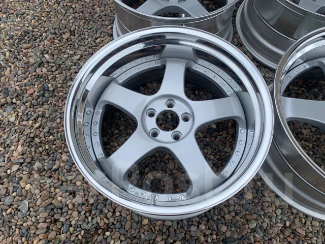 SSR Professor SP1. 10.0/10.5x20", 5x114.3, ET11/5, �� 74���. ����