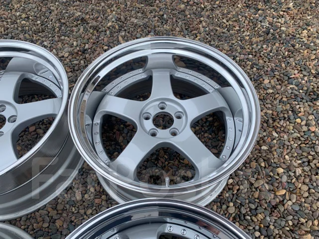 SSR Professor SP1. 10.0/10.5x20", 5x114.3, ET11/5, �� 74���. ����