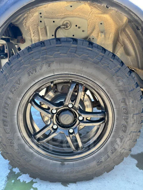 Jaos Victron. 5.5x16", 5x139.7, ET20 ����