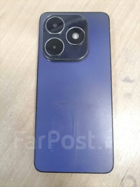 Tecno Spark 20. �/�, 256 ��, ����������, 3G, 4G LTE, Dual-SIM, NFC ����