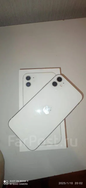 Apple iPhone 11. �/�, 64 ��, �����, 4G LTE ����
