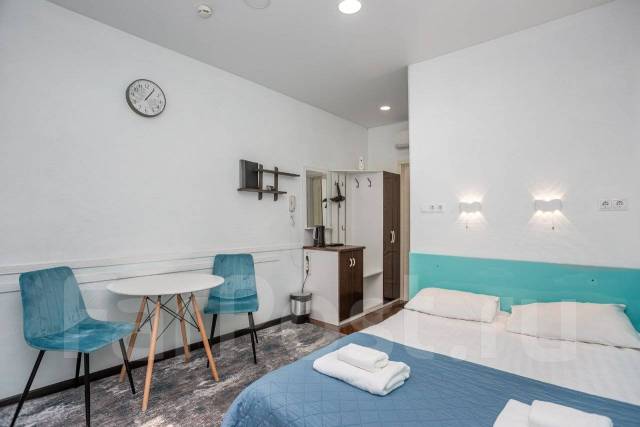   /  "Lampa Hotel"  3700 / 