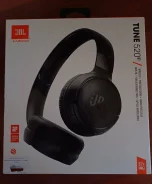 JBL Tune 520BT ����