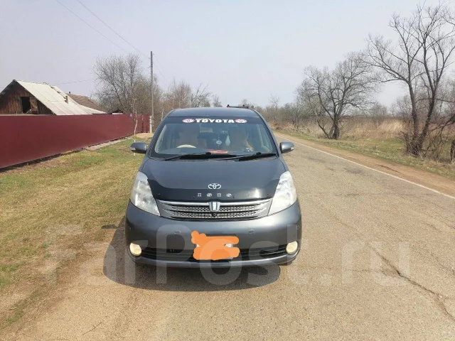 Toyota Isis. ��������, ��������, 2.0 (116��.�.), ������ ����