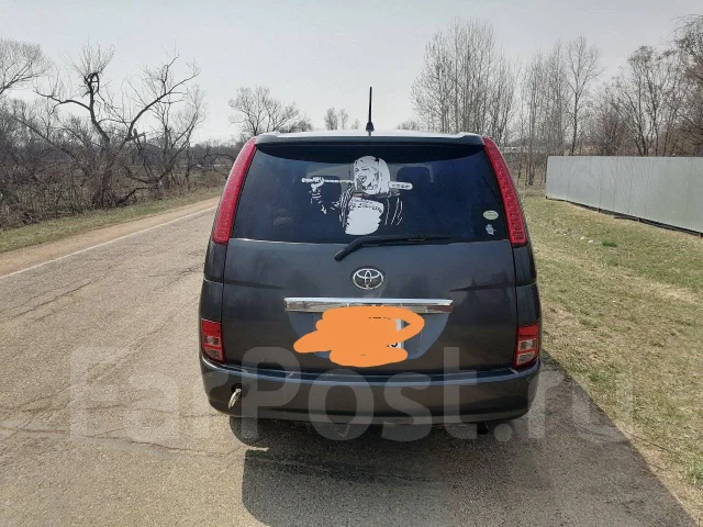 Toyota Isis. ��������, ��������, 2.0 (116��.�.), ������ ����