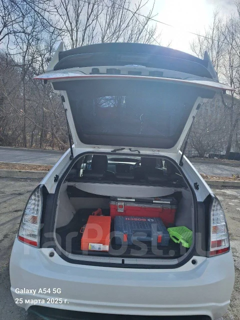 Toyota Prius. �������, ��������, 18.0, ������, 275 000����. �� ����