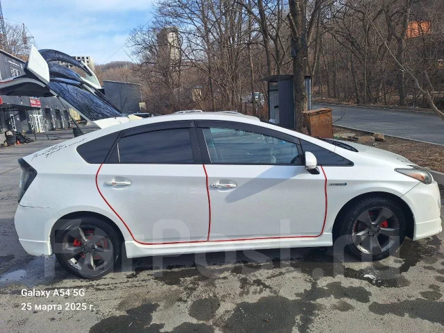 Toyota Prius. �������, ��������, 18.0, ������, 275 000����. �� ����