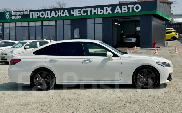Toyota Crown. �������, ������, 2.0 (245��.�.), ������, 119 000����. �� ����