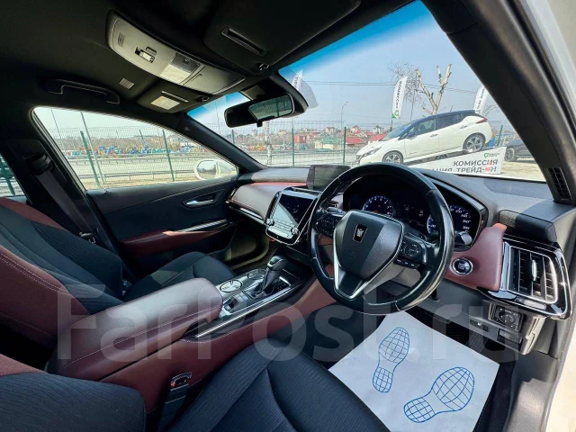 Toyota Crown. �������, ������, 2.0 (245��.�.), ������, 119 000����. �� ����
