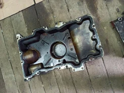 ������ ��������� Mazda MPV II (1999�2003) Mazda MPV II (1999�2003) Gy0110400b GY0110400B ����