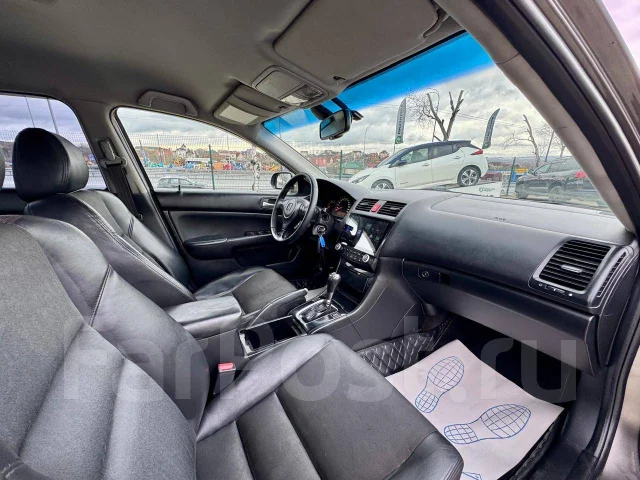 Honda Accord. �������, ��������, 2.0 (155��.�.), ������, 197 000����. �� ����