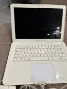 Apple MacBook 13. 13", WiFi: 1, Bluetooth: 1 ����