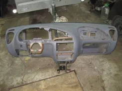 ������� Ford Fiesta 1995-2001 1060069 ����