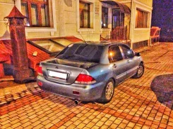 Mitsubishi Lancer Cedia ����