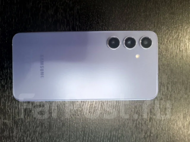 Samsung Galaxy S24. �����, 256 ��, ����������, 4G LTE, 5G, NFC ����
