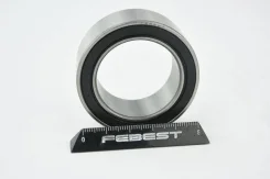 ��������� Febest WF35520020 ������������ 35x52x20 WF35520020 ����