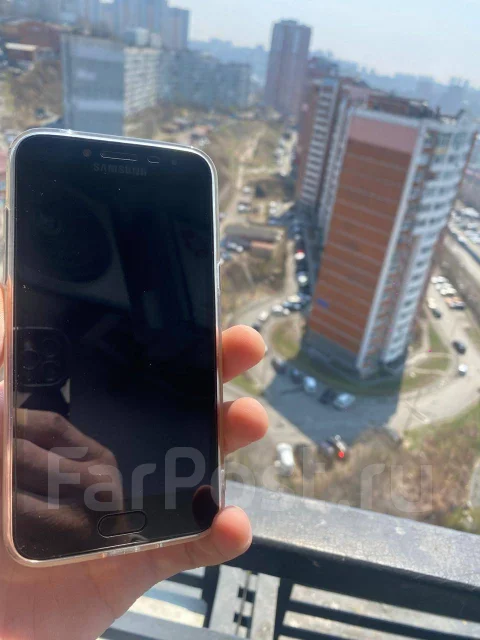 Samsung Galaxy J2. �/�, 32 ��, ������, 4G LTE ����