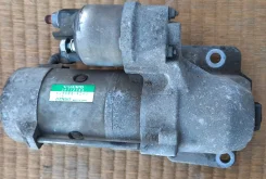 ������� Volvo XC90 B8444S 30772183 ����