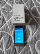 Samsung Galaxy J1 Mini. �/�, 8 ��, �������, Dual-SIM ����