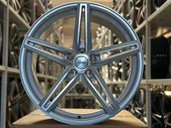 Vossen CV5. 8.5x19", 5x114.3, ET35, �� 73,1���. ����