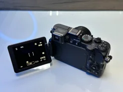 Nikon Coolpix P7800 ����