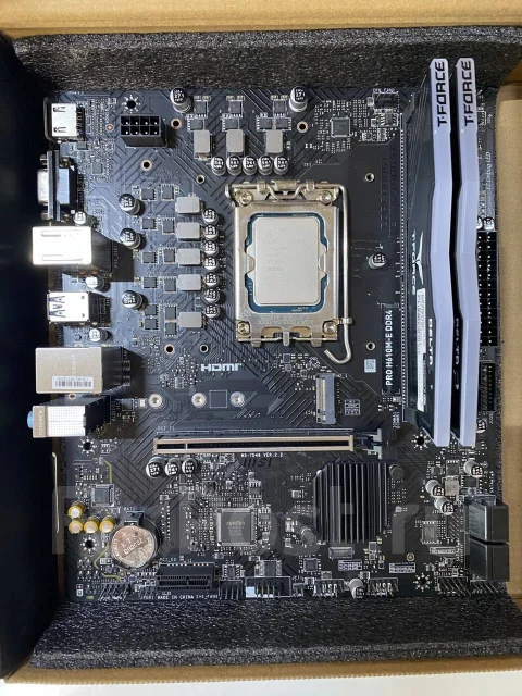 LGA1200 ����