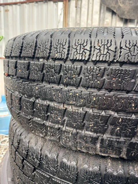 Toyo Garit G4. ������, ��� �����, �/�, ����� 20 % ����