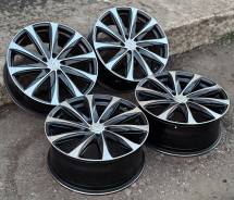 BADX Loxarny F10. 8.0x19", 5x114.3, ET45,  73,1. 