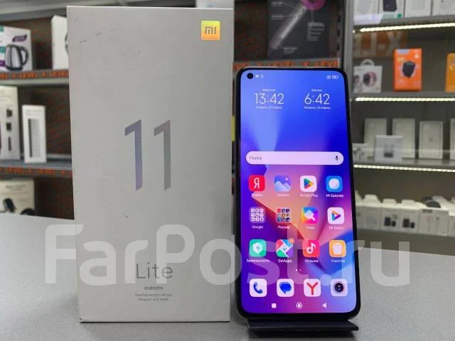 Xiaomi Mi 11 Lite. �/�, 128 ��, �������, 4G LTE ����