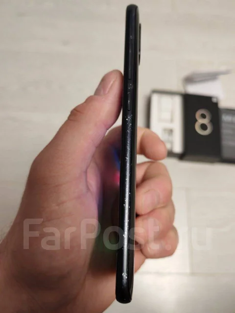 Xiaomi Mi8. �/�, 128 ��, ������, 3G, 4G LTE, Dual-SIM, NFC ����