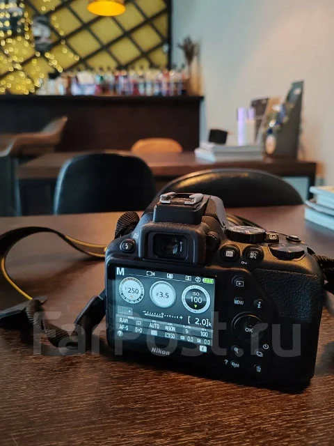 Nikon D3500 ����