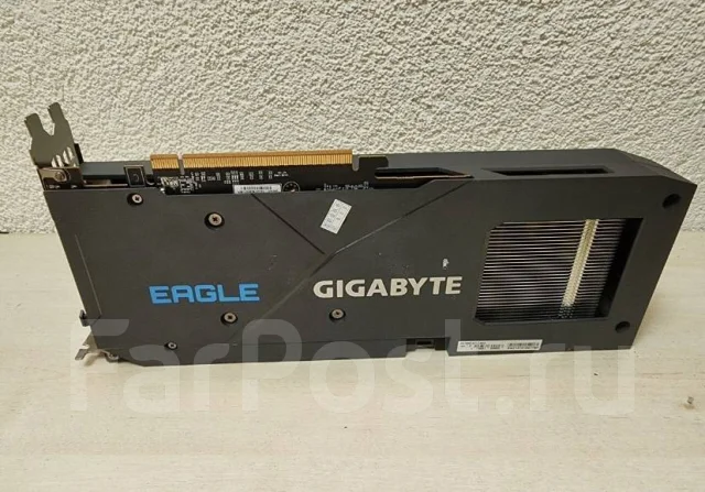 Radeon RX 6600 ����