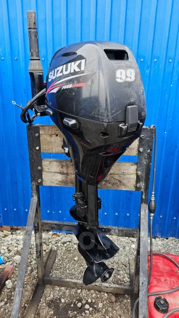 Suzuki. 9,9��.�., 4-�������, ����������, ���� L (508 ��), 2011 ��� ����
