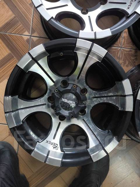 Dick Cepek. 8.0x15", 5x139.7, ET-21, �� 110���. ����