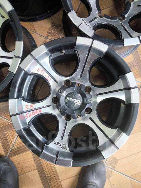 Dick Cepek. 8.0x15", 5x139.7, ET-21, �� 110���. ����