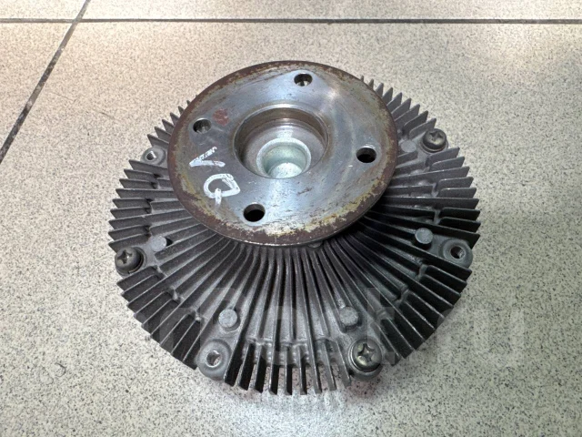 ���������� Nissan 210824P102 ����