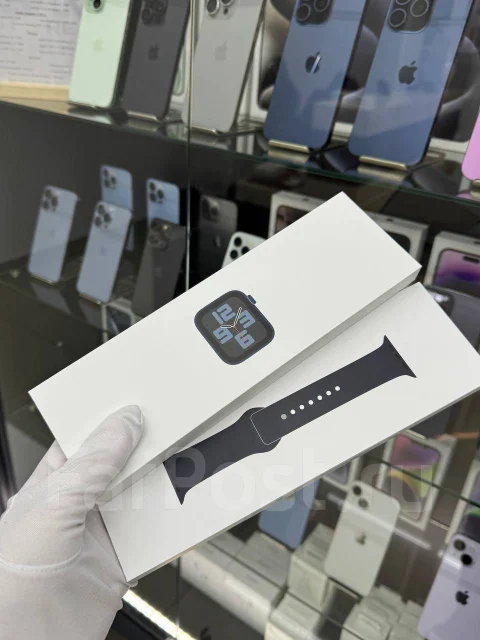 Apple Watch SE 2. GPS, NFC, IP67, IP68 ����