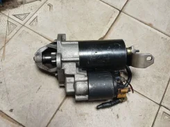 ������� Audi 80, 100, �6, �4 (1.6, 1.8, 2.0) VAG 06B911023 06B911023 ����