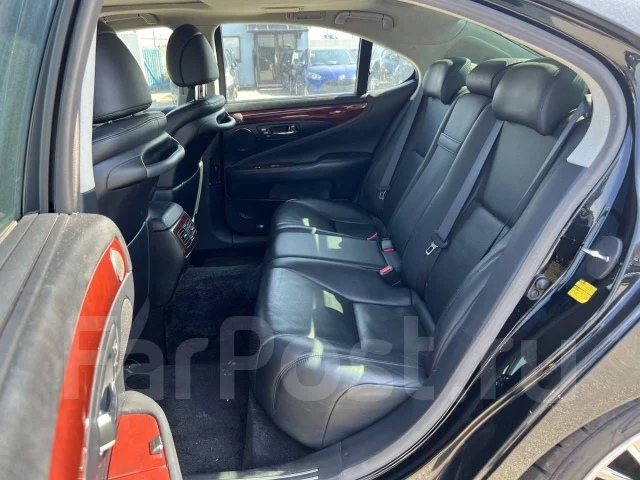 Lexus LS460. USF405100525, 1URFSE ����