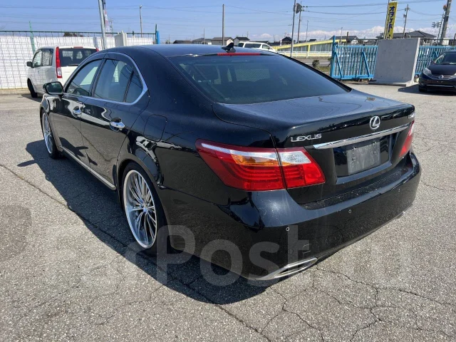 Lexus LS460. USF405100525, 1URFSE ����