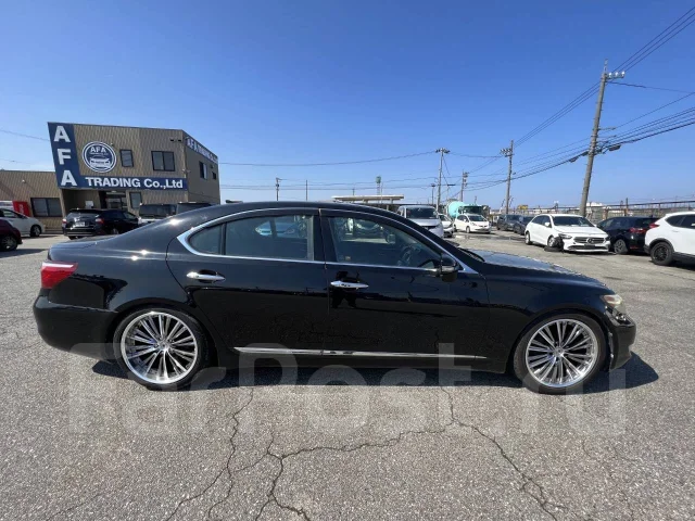 Lexus LS460. USF405100525, 1URFSE ����