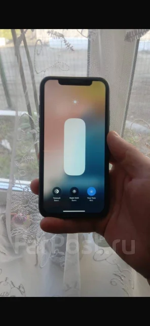 Apple iPhone 11. �/�, 64 ��, ������, 4G LTE, NFC ����