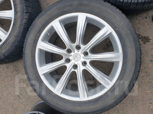 Infiniti. 8.0x22", 6x139.7, ET30 ����