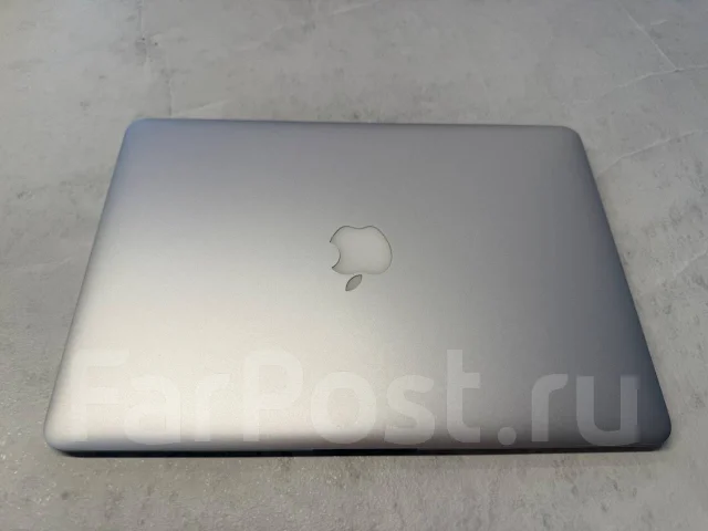 Apple MacBook Air 13 2015 Early. 13.3", ��� 8 ��, ���� 128���, WiFi: 1, Bluetooth: 1 ����