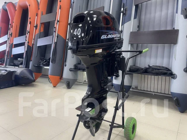 Gladiator. 40��.�., 2-�������, ����������, ���� S (381 ��), 2024 ��� ����