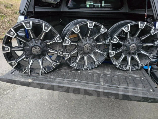 Crimson MG Monster. 8.0x17", 6x139.7, ET20 ����