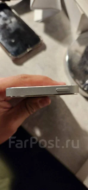 Apple iPhone 5s. �/�, 16 ��, �������, 4G LTE ����