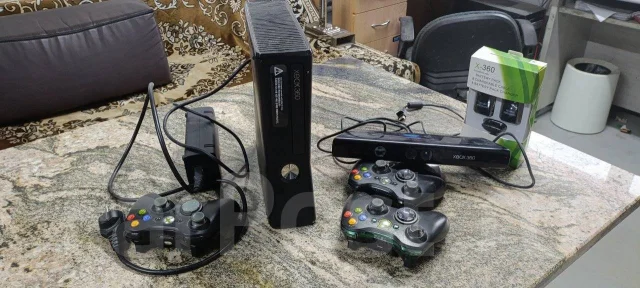 Microsoft Xbox 360 Slim ����